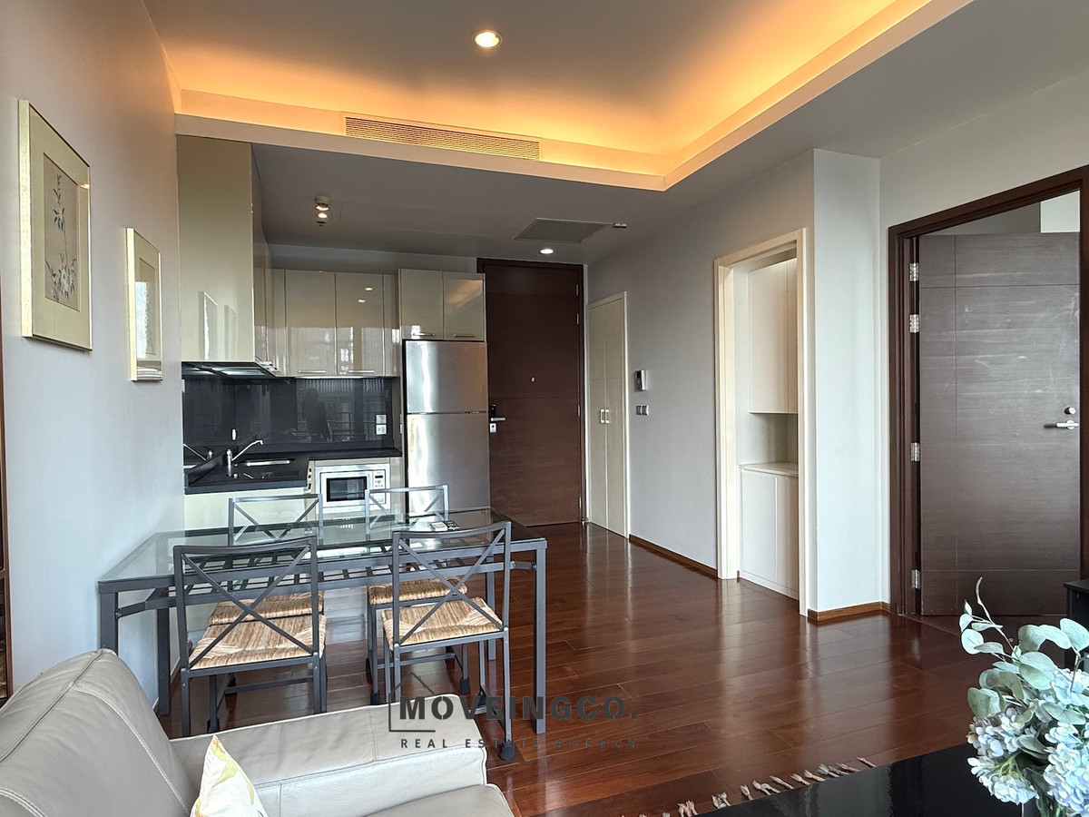 ขายคอนโดสุขุมวิท อโศก ทองหล่อ : คอนโด 1 ห้องนอนในทองหล่อ เดินเพียงไม่กี่นาทีถึงสิ่งอำนวยความสะดวก