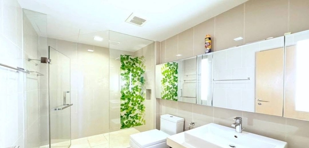 For SaleCondoNana, North Nana,Sukhumvit13, Soi Nana : ✨ 2 bedroom luxury condo for sale, decorative furniture Near Nana and Asoke BTS stations