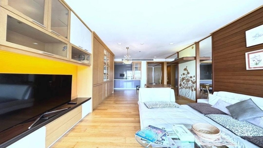 For SaleCondoNana, North Nana,Sukhumvit13, Soi Nana : ✨ 2 bedroom luxury condo for sale, decorative furniture Near Nana and Asoke BTS stations