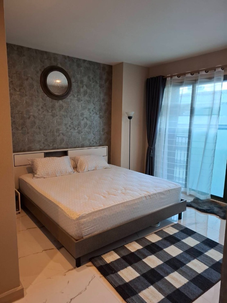 For RentCondoSukhumvit, Asoke, Thonglor : Condo for rent Noble Solo near BTS Thonglor