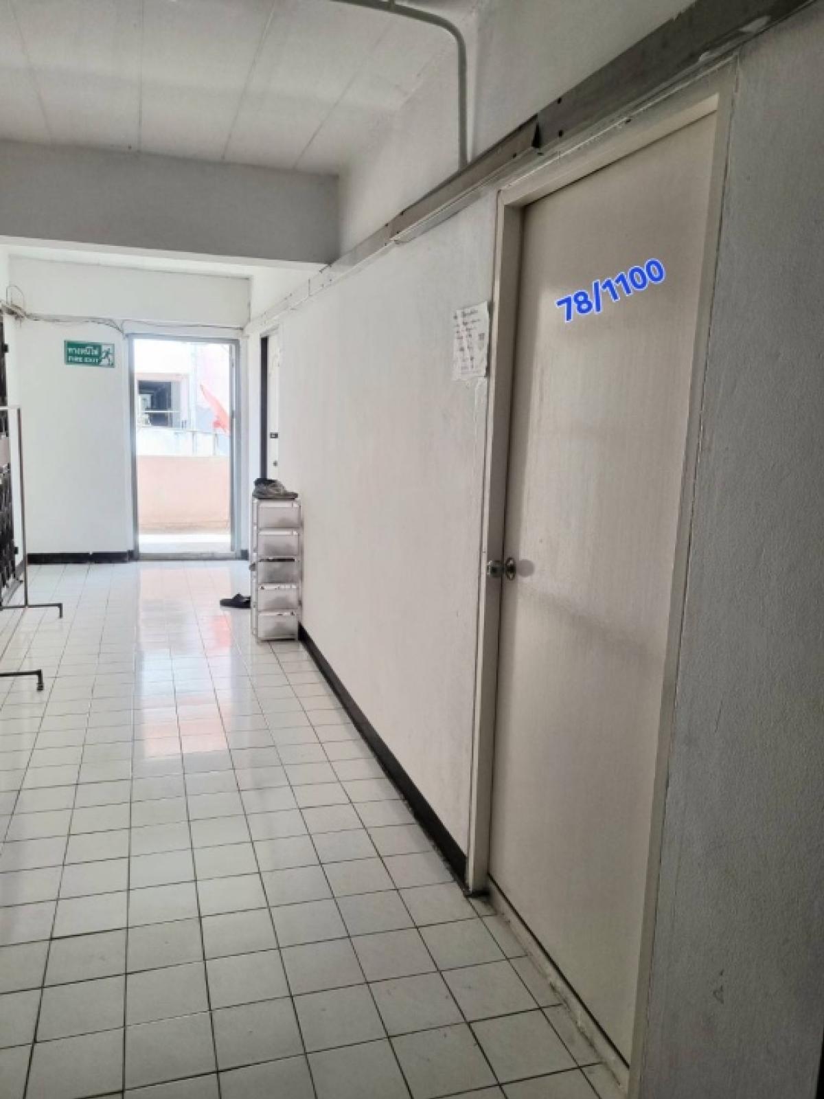 ขายคอนโดนวมินทร์ รามอินทรา : คอนโดอินทราวิลล์ทาวน์ อาคาร 4 ชั้น 2