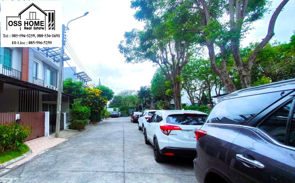 For SaleTownhomeKaset Nawamin,Ladplakao : KT358 Sell 2 -story townhouse, 3 bedrooms, 2 bathrooms, Areeya The Caller Project, 3 premium, Lat Pla, the front of the house does not collide with anyone in a shady garden. Wake up and see the livable green Keep the color a little ready to go in. Suitabl