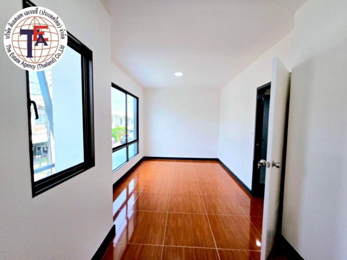 For SaleTownhomeNawamin, Ramindra : 2-storey townhouse for sale, Prime Ramindhra Kooborn, Ram Inthra-Khubon Bon 27, Pink River, Pink River, Khlong Song, Fashion Island, Safari, Panya, Intra, Phraya Surent Motorway Expressway Sin Medical Hospital Nopparat Hospital Demonstration School