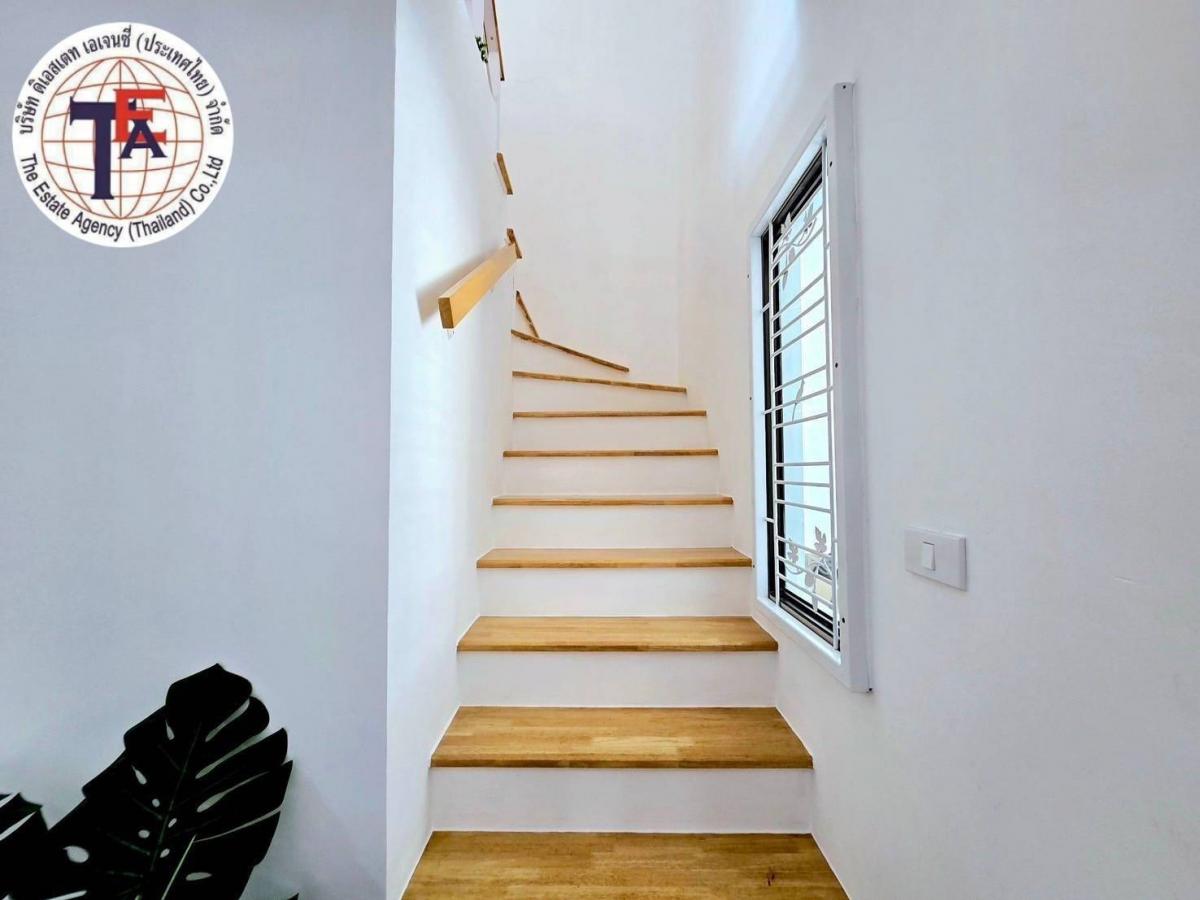 For SaleTownhomeNawamin, Ramindra : 2-storey townhouse for sale, Prime Ramindhra Kooborn, Ram Inthra-Khubon Bon 27, Pink River, Pink River, Khlong Song, Fashion Island, Safari, Panya, Intra, Phraya Surent Motorway Expressway Sin Medical Hospital Nopparat Hospital Demonstration School