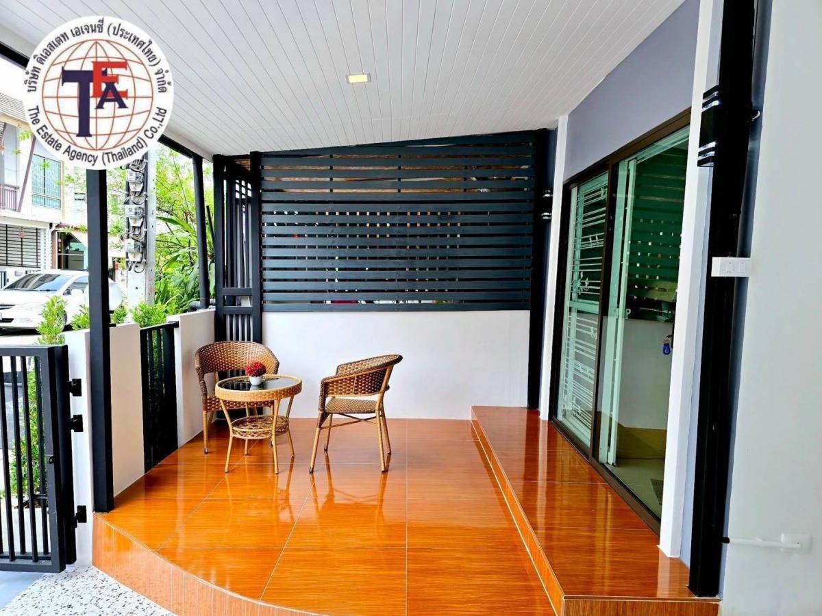 For SaleTownhomeNawamin, Ramindra : 2-storey townhouse for sale, Prime Ramindhra Kooborn, Ram Inthra-Khubon Bon 27, Pink River, Pink River, Khlong Song, Fashion Island, Safari, Panya, Intra, Phraya Surent Motorway Expressway Sin Medical Hospital Nopparat Hospital Demonstration School