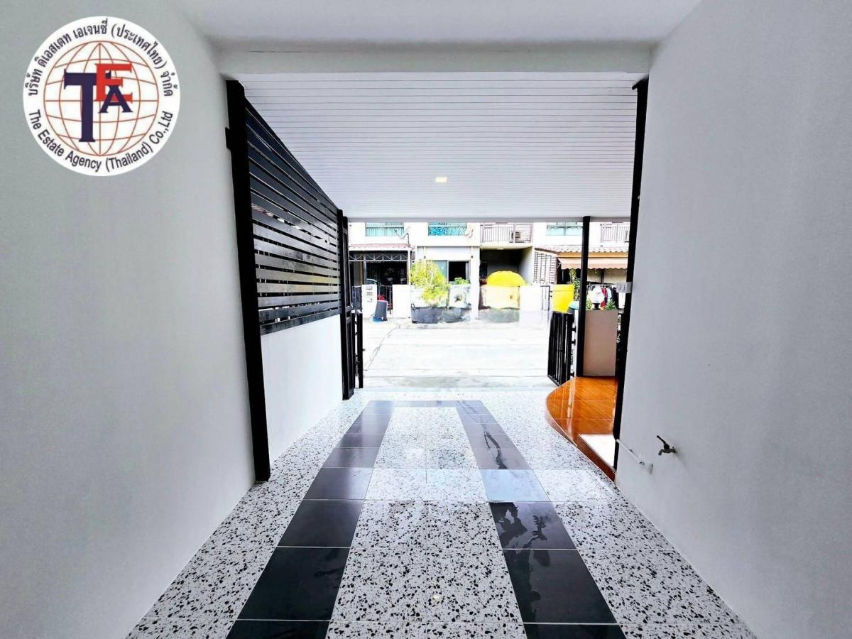 For SaleTownhomeNawamin, Ramindra : 2-storey townhouse for sale, Prime Ramindhra Kooborn, Ram Inthra-Khubon Bon 27, Pink River, Pink River, Khlong Song, Fashion Island, Safari, Panya, Intra, Phraya Surent Motorway Expressway Sin Medical Hospital Nopparat Hospital Demonstration School