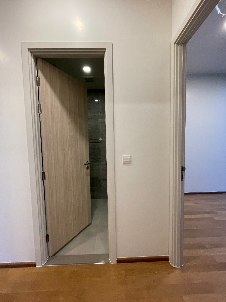 ขายคอนโดราชเทวี พญาไท : ขายคอนโด วิช ซิกเนเจอร์ 2 มิดทาวน์ สยาม ชั้น 21 ฟังก์ชัน 2 ห้องนอน 2 ห้องน้ำ พื้นที่ใช้สอย 47.49 ตร.ม.  ใกล้ BTS ราชเทวี เดินไปสยามพารากอนได้