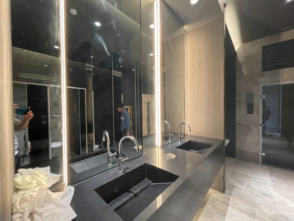 ขายคอนโดราชเทวี พญาไท : ขายคอนโด วิช ซิกเนเจอร์ 2 มิดทาวน์ สยาม ชั้น 21 ฟังก์ชัน 2 ห้องนอน 2 ห้องน้ำ พื้นที่ใช้สอย 47.49 ตร.ม.  ใกล้ BTS ราชเทวี เดินไปสยามพารากอนได้