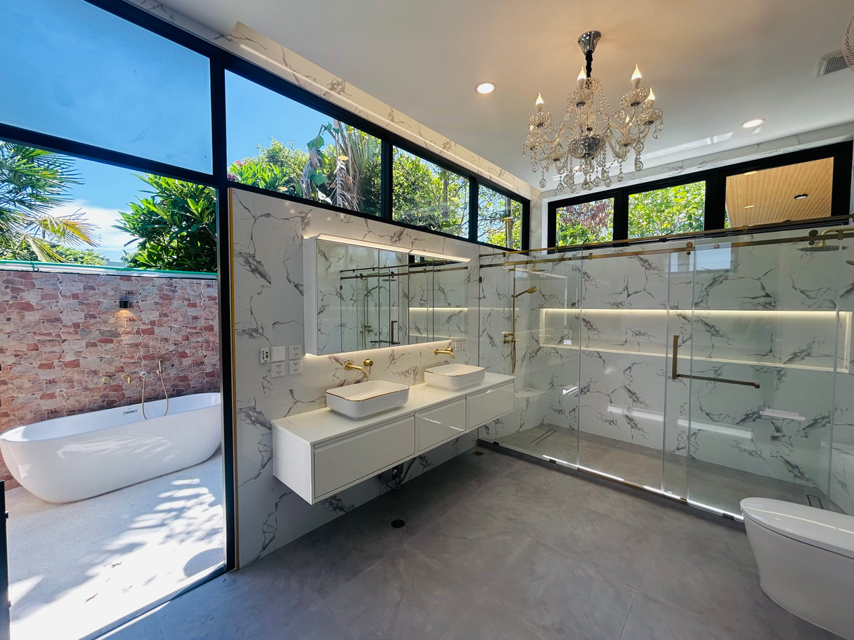 For SaleHouseVipawadee, Don Mueang, Lak Si : 🏡 🌴 🥰 Brand-New Architect-Designed Luxury Pool Villa in Beverly Hills Chaeng Wattana 