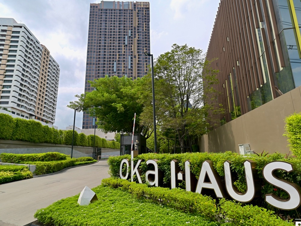 ขายคอนโดสุขุมวิท อโศก ทองหล่อ : 🔥 Urgent Sale! Oka Haus Sukhumvit 36 | Fully Furnished 1-Bedroom Unit 🔥