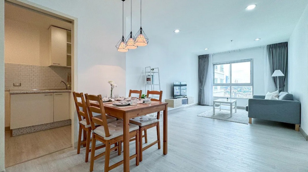 For RentCondoRama3 (Riverside),Satupadit : Rent Le Rich@Rama3 - 2 bedrooms, 1 water, 79 sqm. Private parking