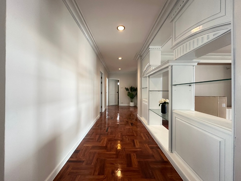 For RentCondoSukhumvit, Asoke, Thonglor : ✨ 2 bedroom condo for rent, new furniture, lifting the balcony set, BTS Phrom Phong Thong Lo is ready.