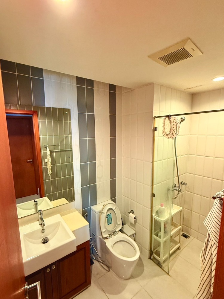 For SaleCondoRama9, Petchburi, RCA : Circle Condominium / Studio (FOR SALE), Circle Condominium / Studio (For Sale) TARN187