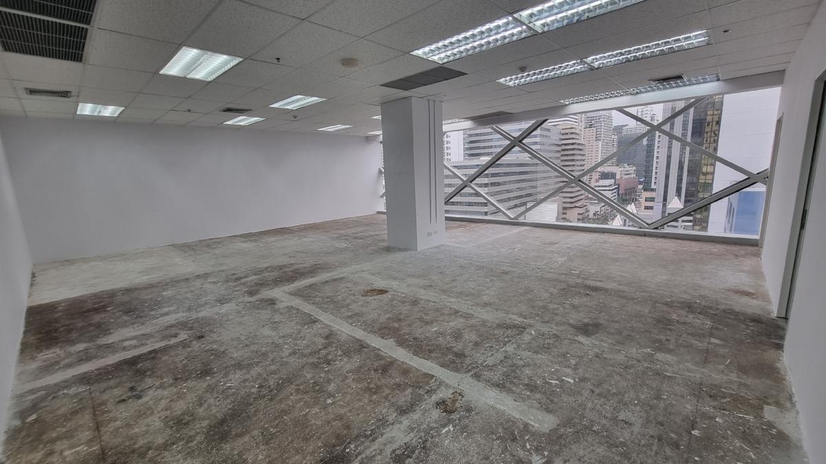 For RentOfficeSukhumvit, Asoke, Thonglor : Asoke for rent, office, floor 12th 105.6 sq.m. x 750 baht