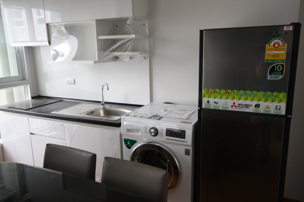 ขายคอนโดพระราม 9 เพชรบุรีตัดใหม่ RCA : The Parkland Grand Asoke - Phetchaburi / 1 Bedroom (SALE WITH TENANT), เดอะ พาร์คแลนด์ แกรนด์ อโศก - เพชรบุรี / 1 ห้องนอน (ขายพร้อมผู้เช่า) TARN216