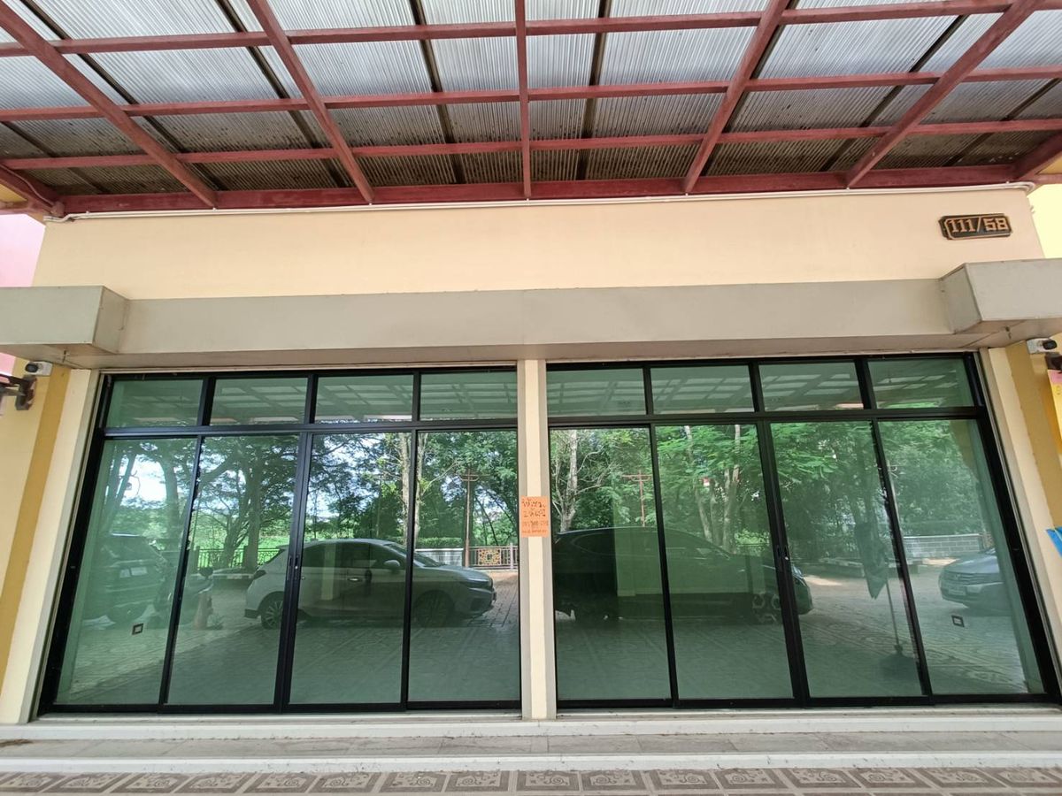 For RentShop HousePhutthamonthon, Salaya : Rental on office or store Chinatown Salaya Project, Size 4x8.5 m for office, opening store, stock store, ready to move in
