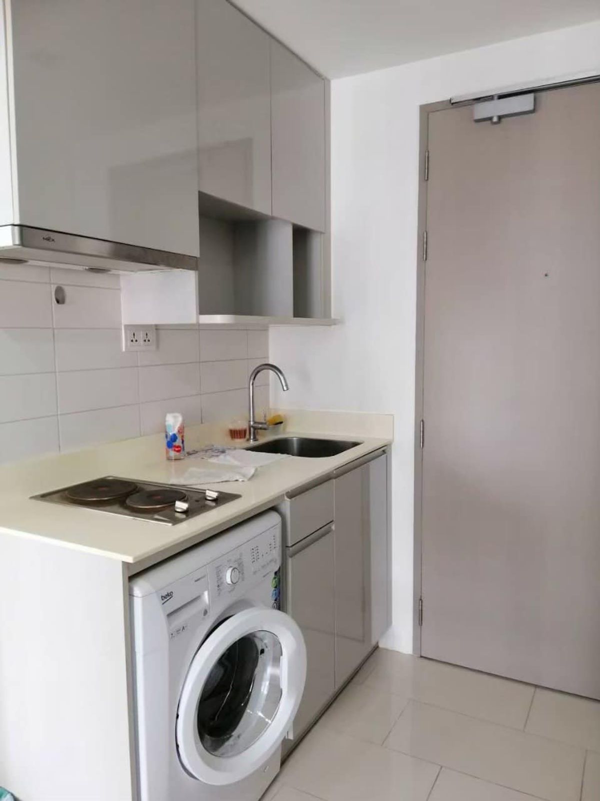 ขายคอนโดอ่อนนุช อุดมสุข : ห้องสวยชั้นสูงวิวดี เฟอร์ฯครบราคาดี!!⭐IDEO Mobi Sukhumvit 81 (ไอดีโอ โมบิ สุขุมวิท 81)