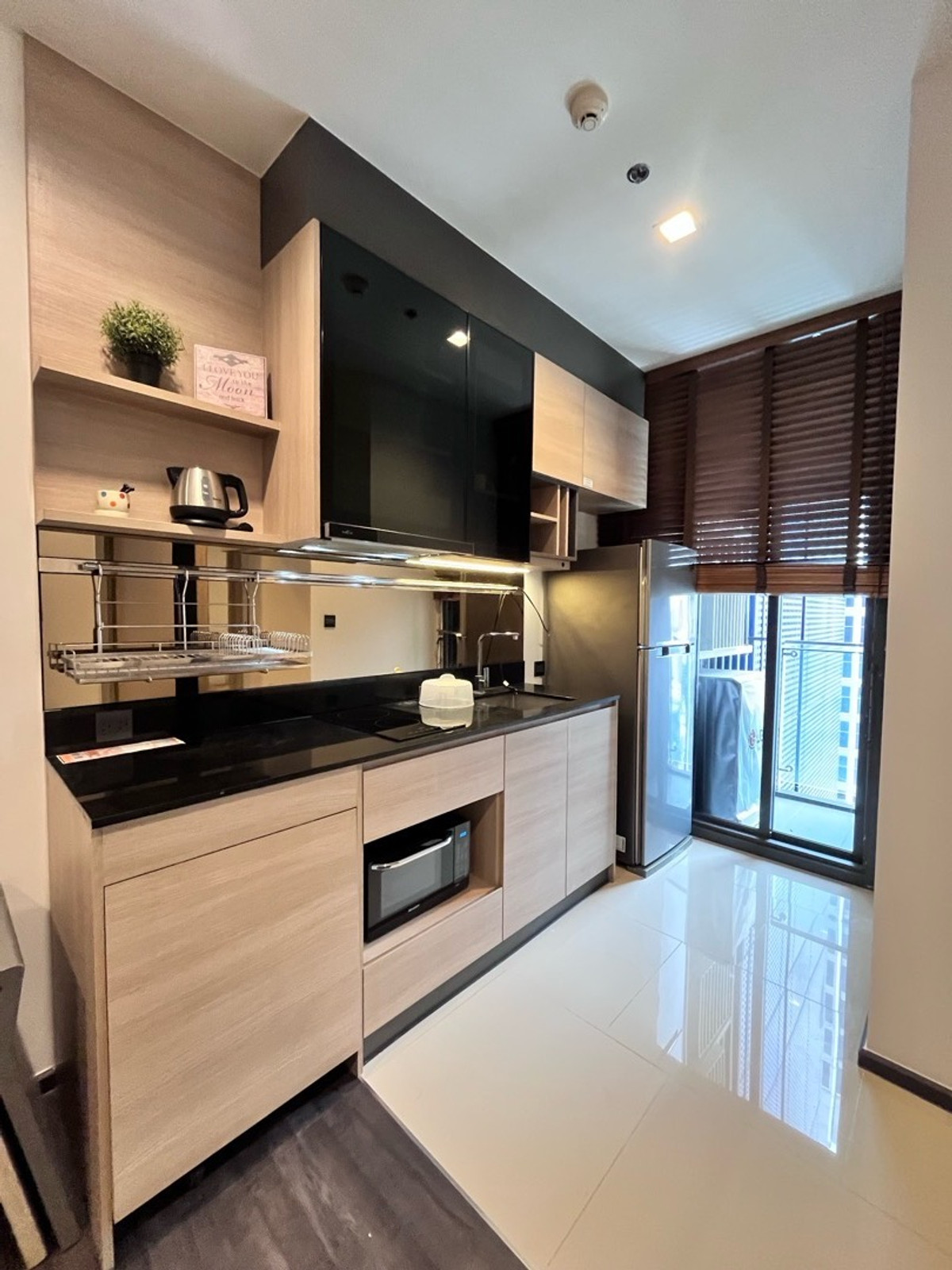 For RentCondoRama9, Petchburi, RCA : 🔥For rent The Line Asoke - Ratchada 1 Bedroom 1 Bathroom corner room