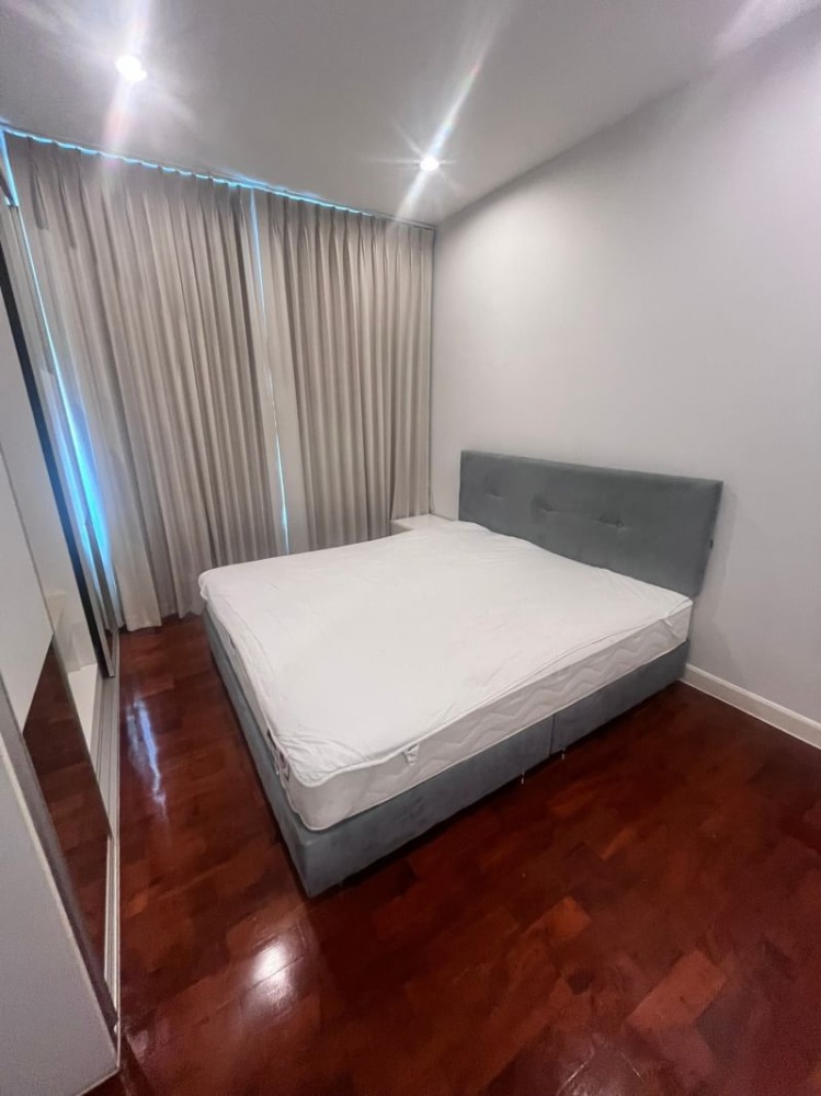 ให้เช่าคอนโดสุขุมวิท อโศก ทองหล่อ : 🏙️ ให้เช่าคอนโดหรู Siri Residence – สุขุมวิท 24 ใกล้ BTS พร้อมพงษ์ พร้อมอยู่!