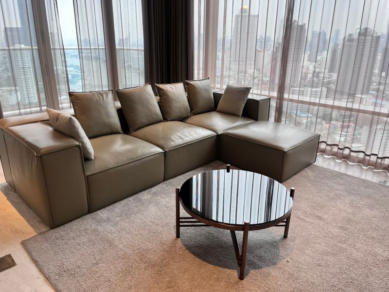 For RentCondoSathorn, Narathiwat : 🏙️ Four Seasons Private Residences Condo for Rent. Very beautiful. The price of the Chao Phraya River In the heart of Bangkok