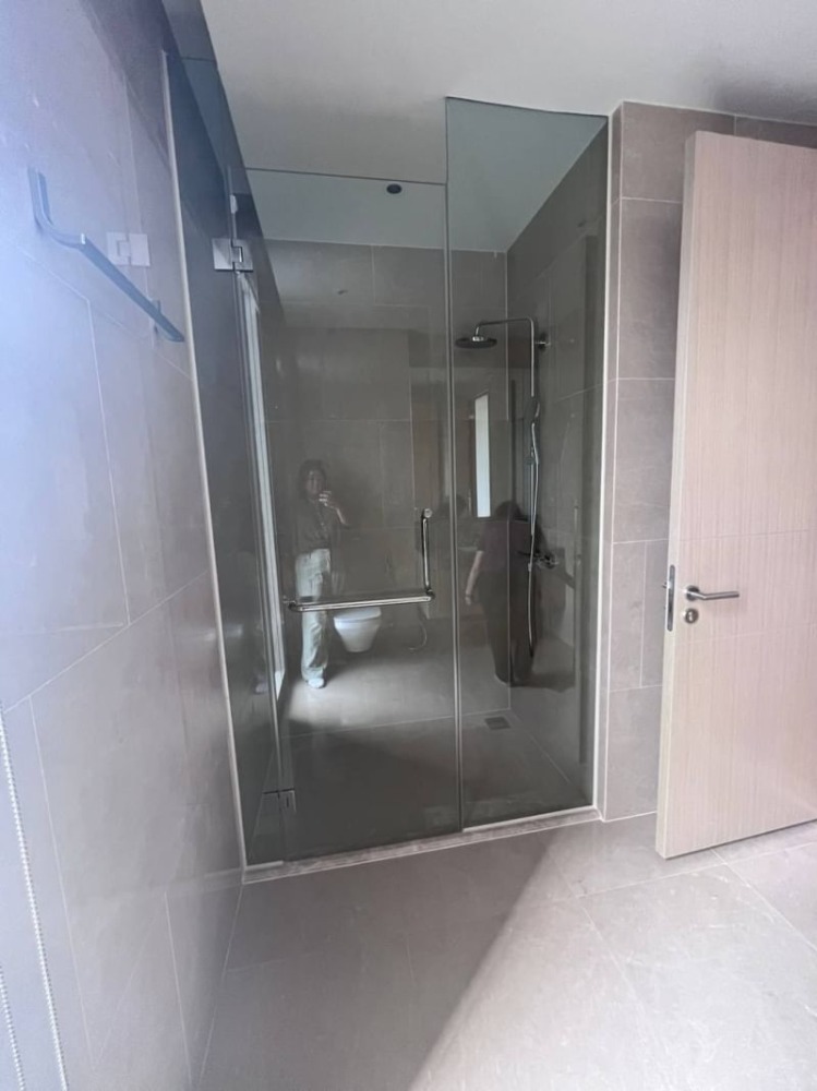 ให้เช่าคอนโดวงเวียนใหญ่ เจริญนคร : 🏙️ ให้เช่าคอนโดหรู Magnolias Waterfront Residences (Icon Siam) – วิวแม่น้ำเจ้าพระยาและห้าง ICONSIAM ติดห้าง วิวสูง เห็นพลุทั่วกทม แต่งห้องstyle modern contemporary