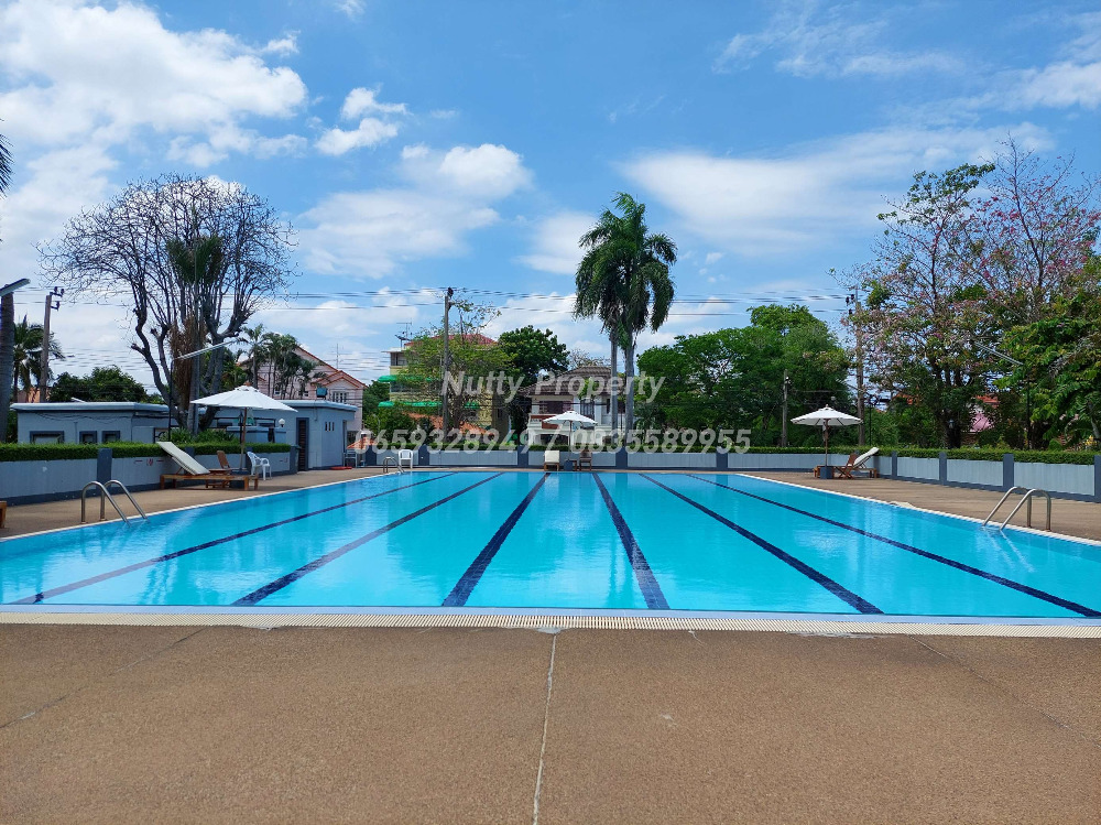 For SaleHouseSamut Prakan,Samrong : Special offer! Price reduced by 3 million baht. Large corner plot detached house, Ladawan Srinakarin.