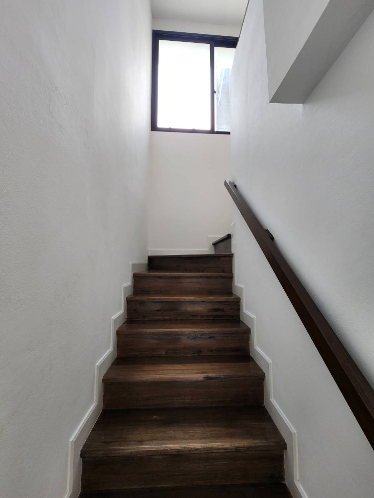 ให้เช่าทาวน์โฮมพระราม 5 ราชพฤกษ์ บางกรวย : ให้เช่าบ้านแฝด เวอริเดียน ราชพฤกษ์ ใกล้ บุญถาวร ราชพฤกษ์ เพียง 4 นาที