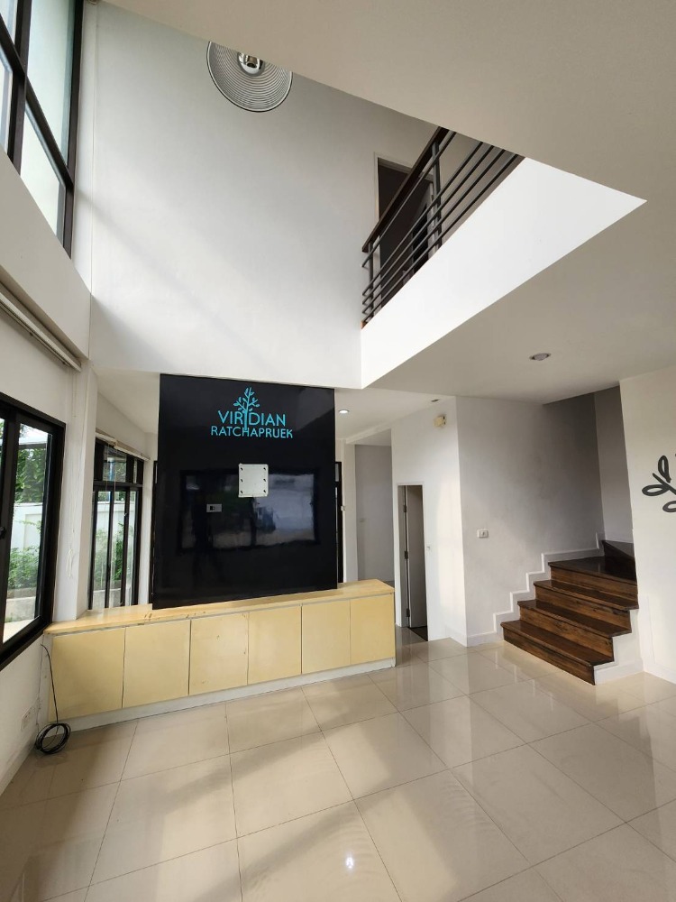 ให้เช่าทาวน์โฮมพระราม 5 ราชพฤกษ์ บางกรวย : ให้เช่าบ้านแฝด เวอริเดียน ราชพฤกษ์ ใกล้ บุญถาวร ราชพฤกษ์ เพียง 4 นาที