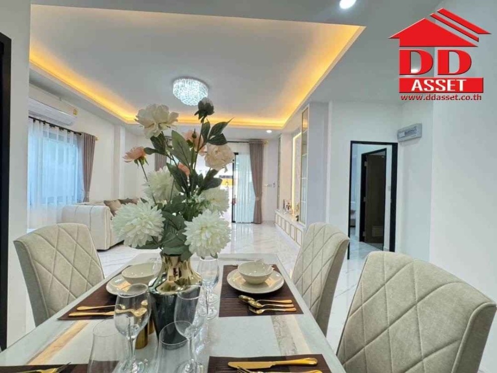 ขายบ้านพัทยา บางแสน ชลบุรี สัตหีบ : ขายบ้านเดี่ยว โครงการรัตนากร วิลเลจ พัทยา ชลบุรี รหัส : H8163