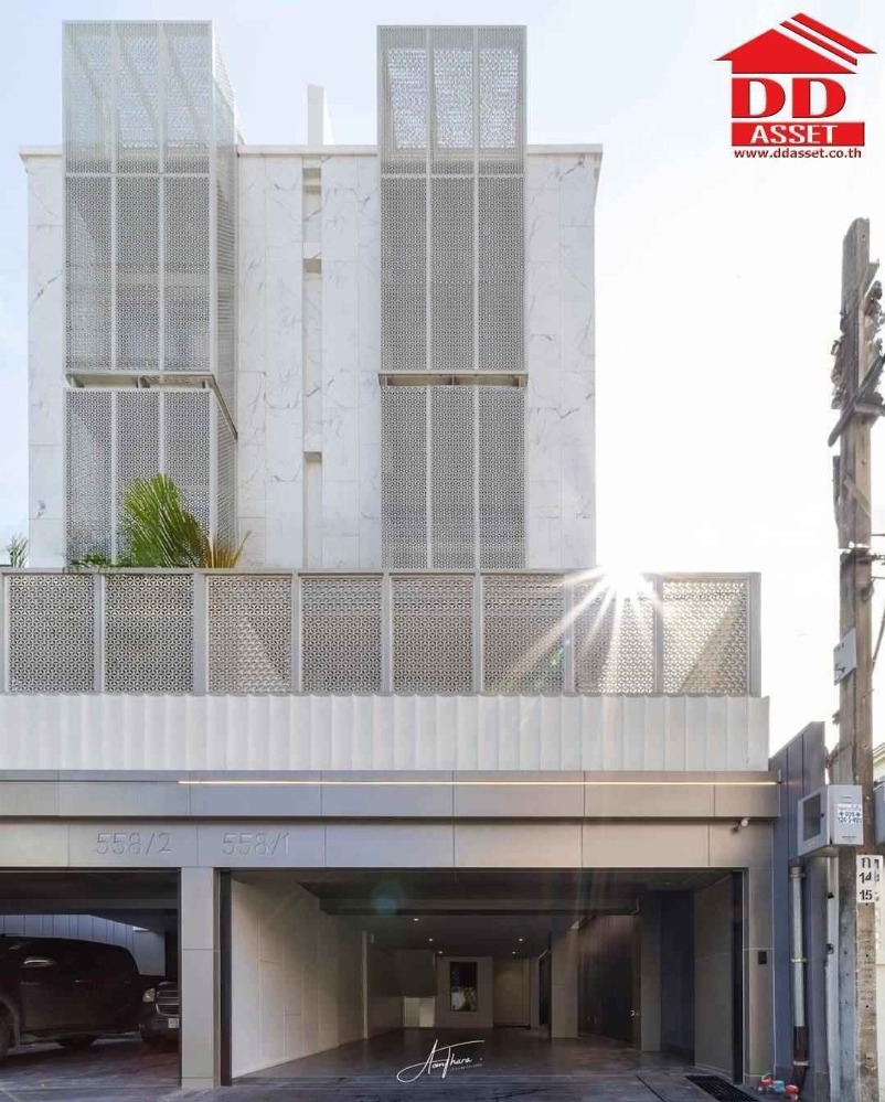 ให้เช่าบ้านสุขุมวิท อโศก ทองหล่อ : For rent / For Sale บ้านสร้างใหม่ ซอยเอกมัย 10 (สุขุมวิท 65) BTS เอกมัย Code : H8164