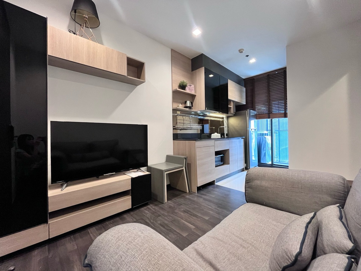 ให้เช่าคอนโดพระราม 9 เพชรบุรีตัดใหม่ RCA : 🔥 The Line Asoke - Ratchada 1ห้องนอน 1ห้องน้ำ ห้องมุม จองด่วน🔥