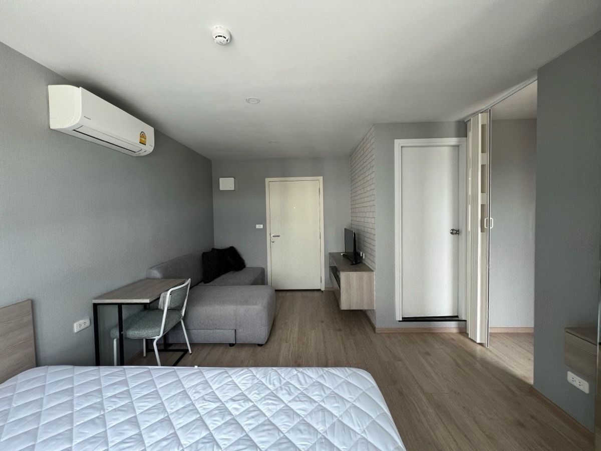 For SaleCondoKasetsart, Ratchayothin : Beautiful room, full view of the city, good price.