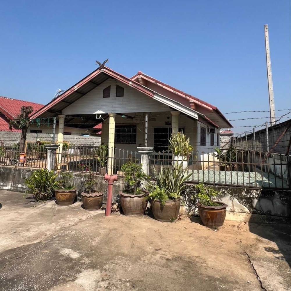 For SaleHousePhitsanulok : House for sale (Hua Ro) 83.50 sq.w., near Central Phitsanulok