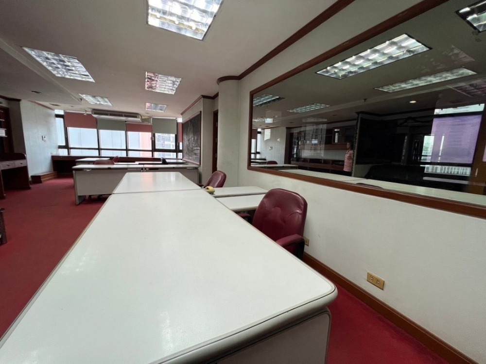 For SaleCondoSukhumvit, Asoke, Thonglor : 📢 🔥 Urgent selling office apartments Modern Town Office, good location in the heart of Thonglor 🔥9 Million baht, including all expenses