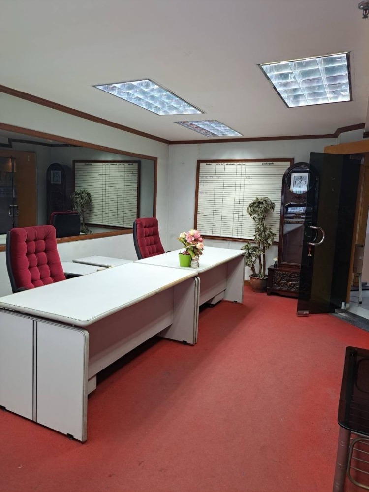 For SaleCondoSukhumvit, Asoke, Thonglor : 📢 🔥 Urgent selling office apartments Modern Town Office, good location in the heart of Thonglor 🔥9 Million baht, including all expenses