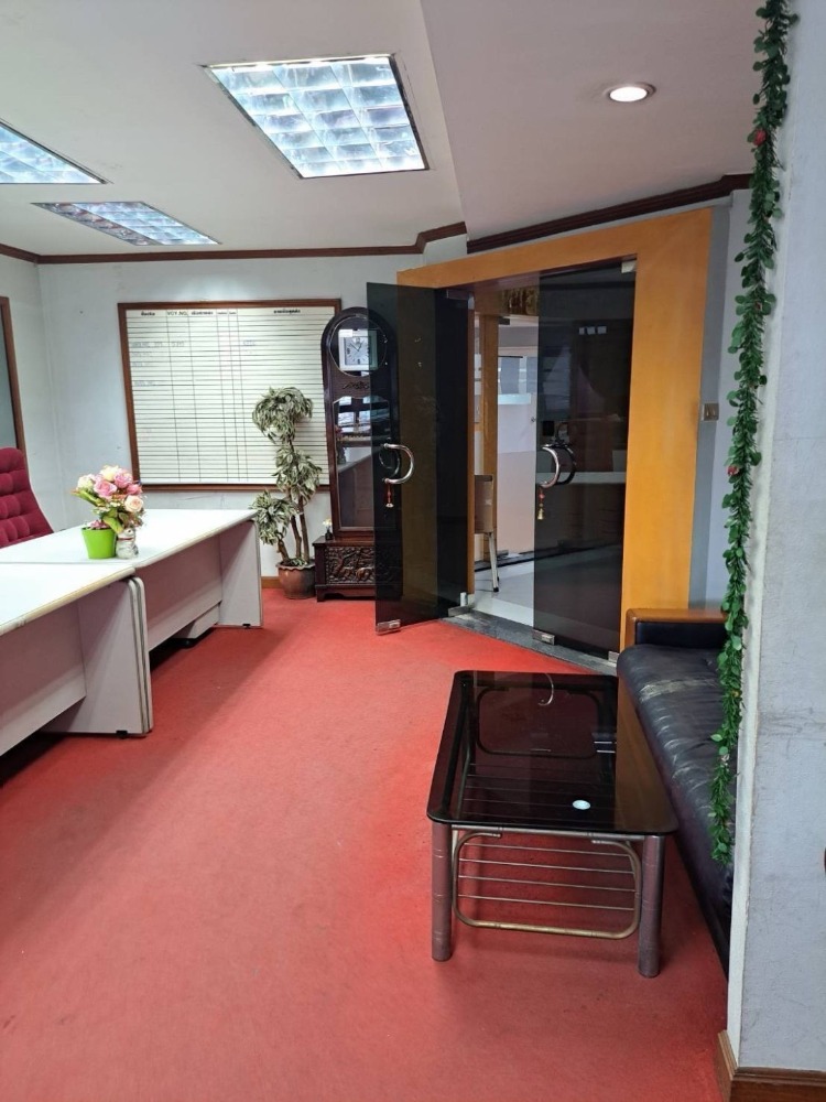 For SaleCondoSukhumvit, Asoke, Thonglor : 📢 🔥 Urgent selling office apartments Modern Town Office, good location in the heart of Thonglor 🔥9 Million baht, including all expenses