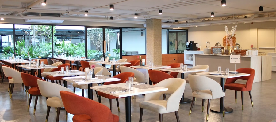 ให้เช่าร้านค้า/ตลาดนัดบางซื่อ วงศ์สว่าง เตาปูน : พื้นที่ให้เช่า 290 ตรม. ในโรงแรม 4 ดาว ใกล้ตลาดนัดจตุจักร