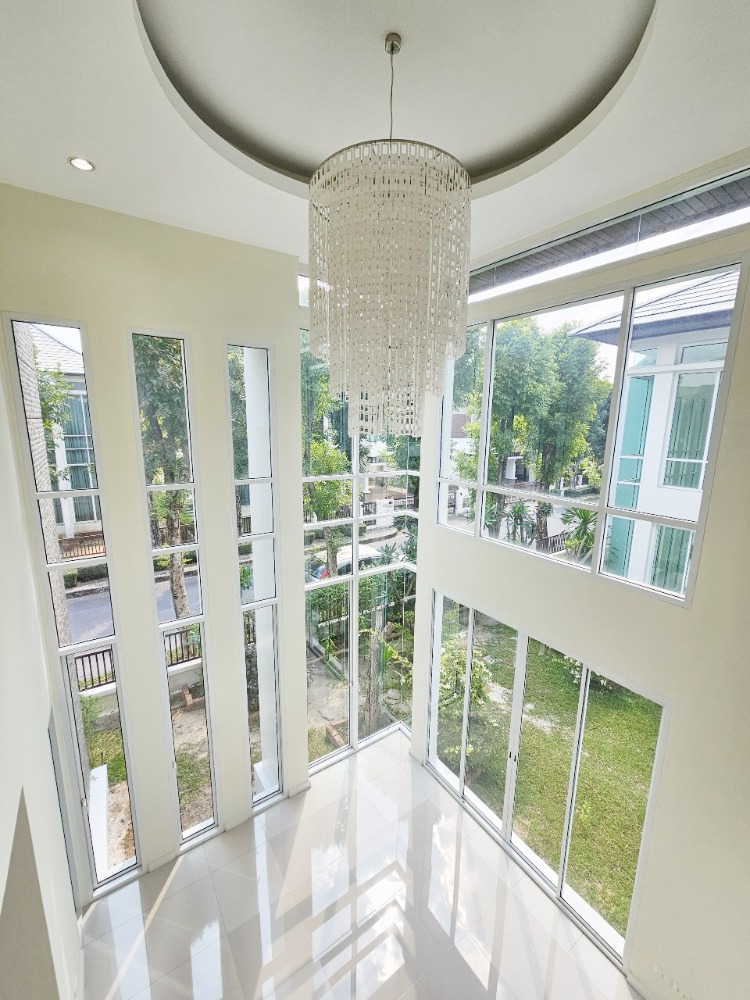 ขายบ้านบางนา แบริ่ง ลาซาล : ขาย บ้านเดี่ยว บลูลากูน 1 บางนา-วงแหวน 80.7 ตรว. 3 นอน 4 น้ำ ไม่ผ่านการใช้งาน สภาพเหมือนซื้อใหม่จากโครงการ