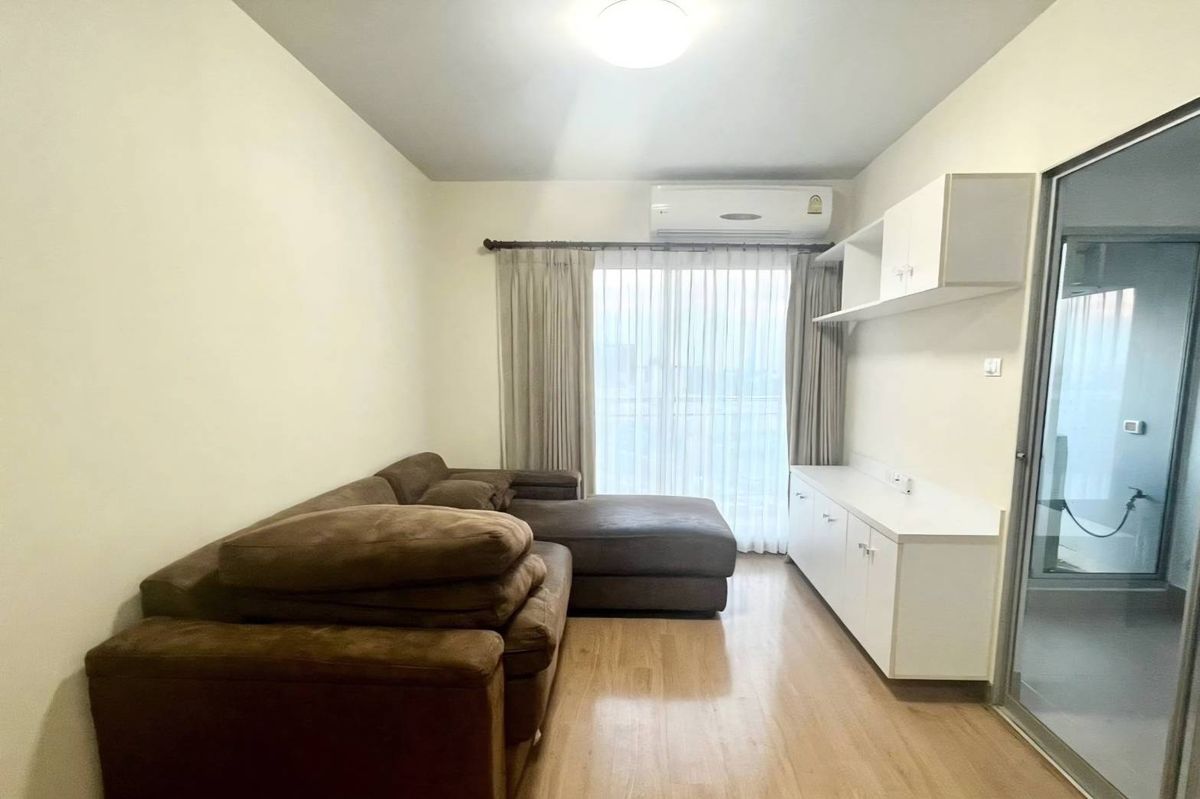 For RentCondoChaengwatana, Muangthong : Near the Pink Line, Pak Kret Station, only 400 meters, near Central Department Store (corner room)