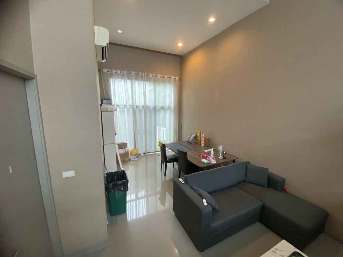 ให้เช่าทาวน์โฮมพัฒนาการ ศรีนครินทร์ : ให้เช่า ทาวน์โฮม 3 ชั้น อาร์เด้น ซอยพัฒนาการ 20 เหมาะอยู่อาศัยหรือทำออฟฟิศใกล้ทางด่วน เอกมัย ทองหล่อ