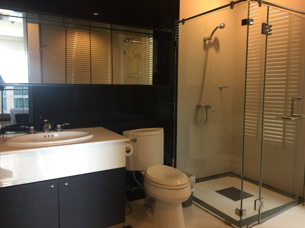 For SaleCondoWitthayu, Chidlom, Langsuan, Ploenchit : For Sale condo The Address Chidlom (S15-6545)