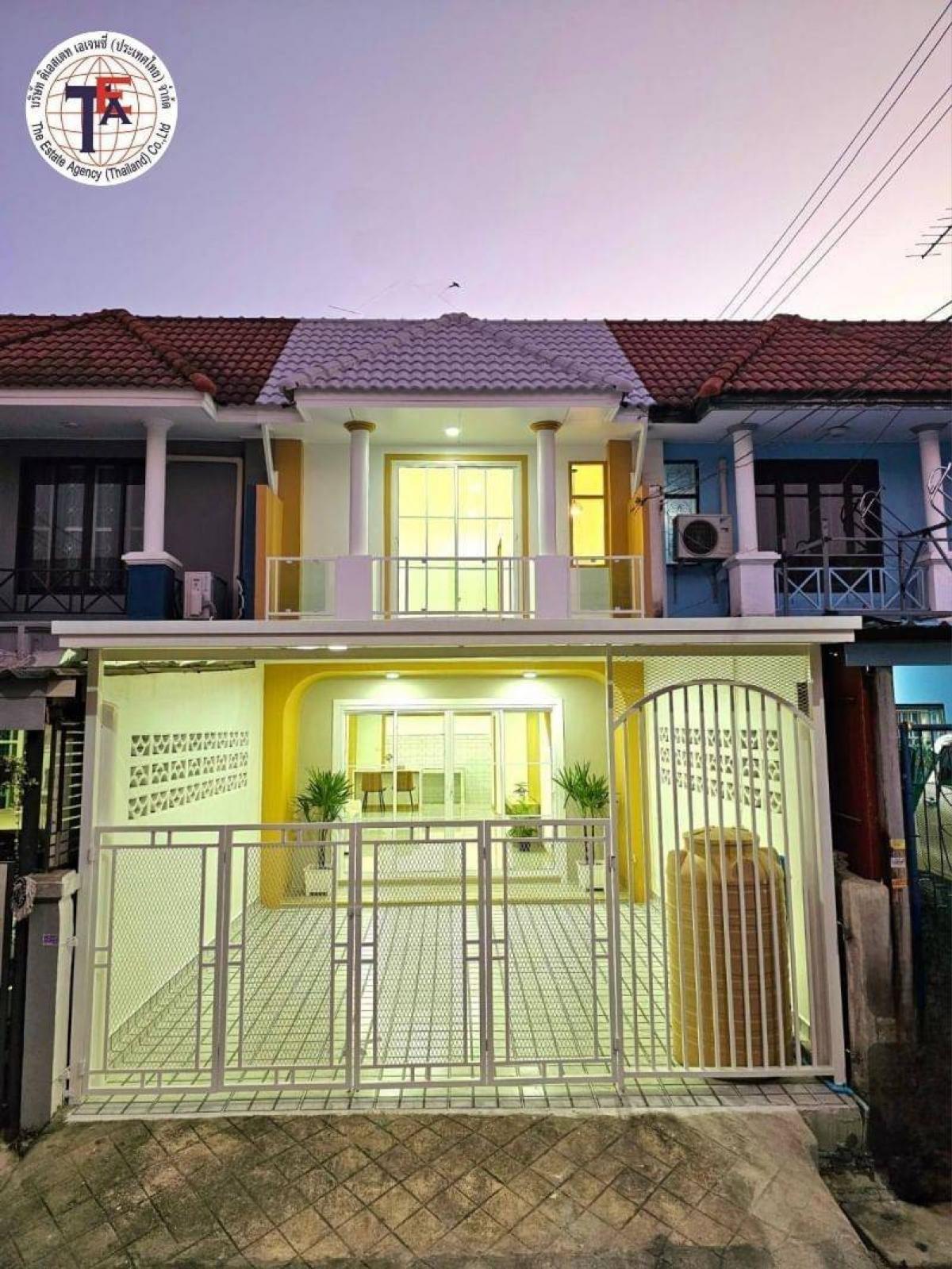 ขายทาวน์โฮมนนทบุรี บางใหญ่ บางบัวทอง : ขายทาวน์เฮ้าส์ 2 ชั้น หมู่บ้านบัวทอง 4 ถนนวัดลาดปลาดุก บ้านกล้วย-ไทรน้อย พิมลราช บางบัวทอง เซ็นทรัลเวสเกต รถไฟฟ้าสายสีม่วง-คลองบางไผ่ โรงพยาบาลเกษมราษฎร์ IKEA บางใหญ่ โรงเรียนมารีย์วิทยา บิ๊กซี โลตัส เซเว่น