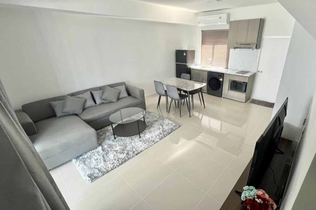 ให้เช่าทาวน์โฮมบางนา แบริ่ง ลาซาล : 💥 ให้เช่าทาวน์โฮม พลีโน่ สุขุมวิท-บางนา 2 ทาวน์โฮม 2 ชั้น 3 ห้องนอน 2 ห้องน้ำ ตกแต่งสวย💥ค่าเช่า 35,000 บาท|เดือน