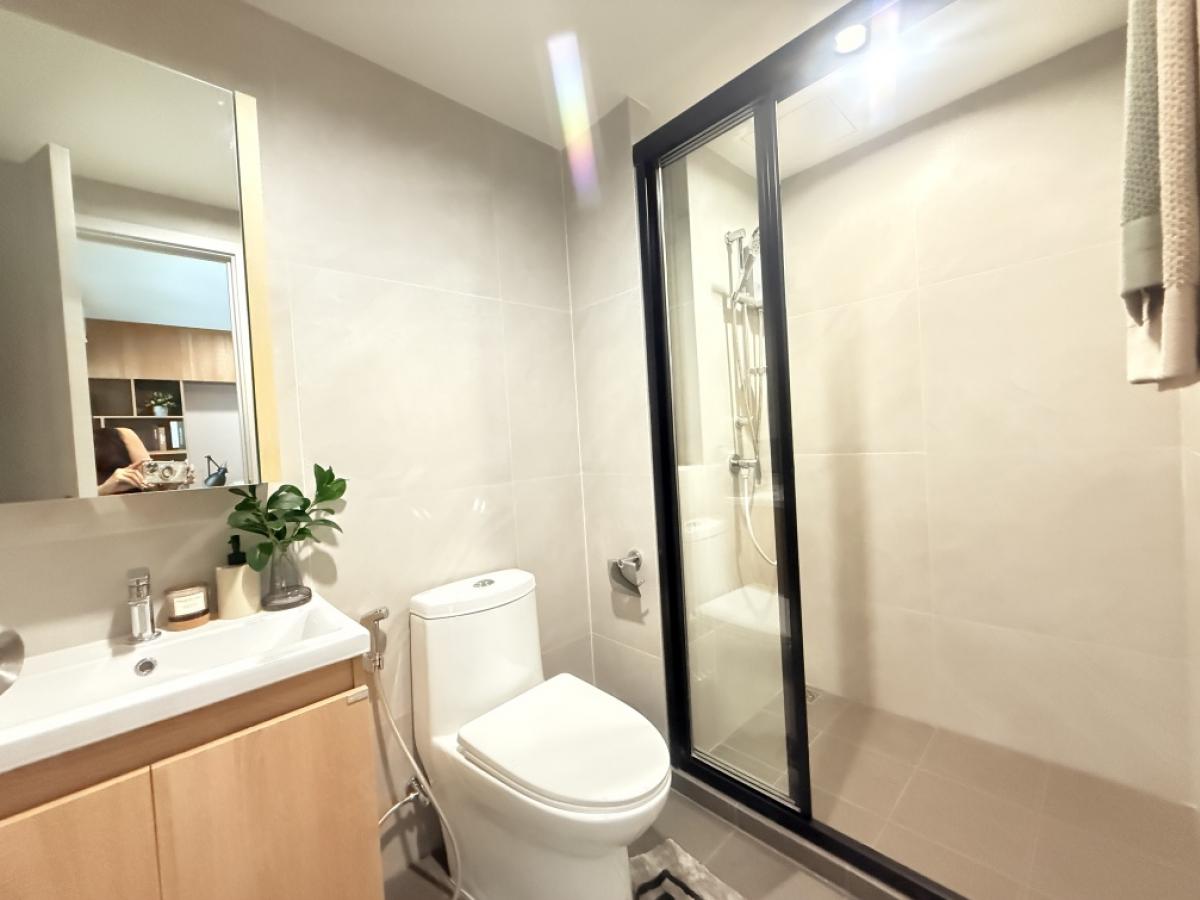 For SaleCondoBangna, Bearing, Lasalle : 🔥 Condo for sale Ready to stay in the 1st hand from the project. 📍 Arlo Lasalle 17 Sukhumvit 105🔹 25 square meters (1Bedroom) 🔹1 Bedroom 1 bathroom ❌ Price 2,590,000 baht ❌✅ Sell only 1,790,000 baht 🔹 Size 30 square meters (1Bedroom) 🔹1 Bedroom 1 bathroom