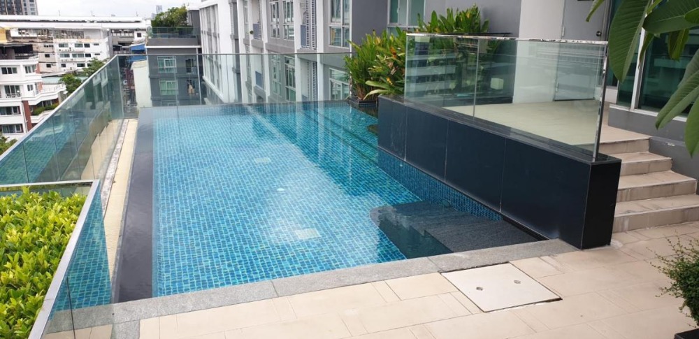 For SaleCondoOnnut, Udomsuk : East, beautiful room, full furniture.