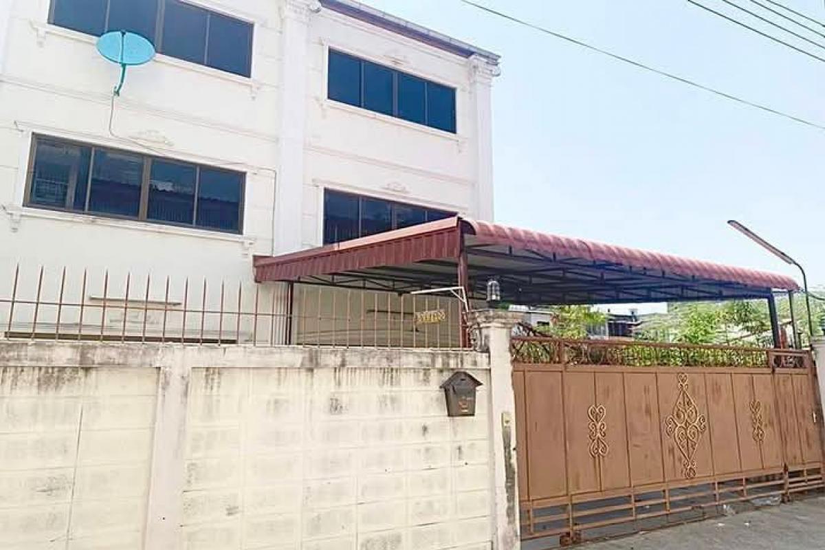 For RentWarehouseRama9, Petchburi, RCA : 📢📢 For rent, office building, 3 -story warehouse - Asoke Din Daeng (Soi Talat Khwan) 🚩 Good location near Central Rama 9