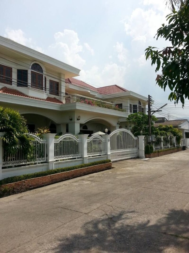 For SaleHouseChiang Mai : Beautiful house in Chiang Mai