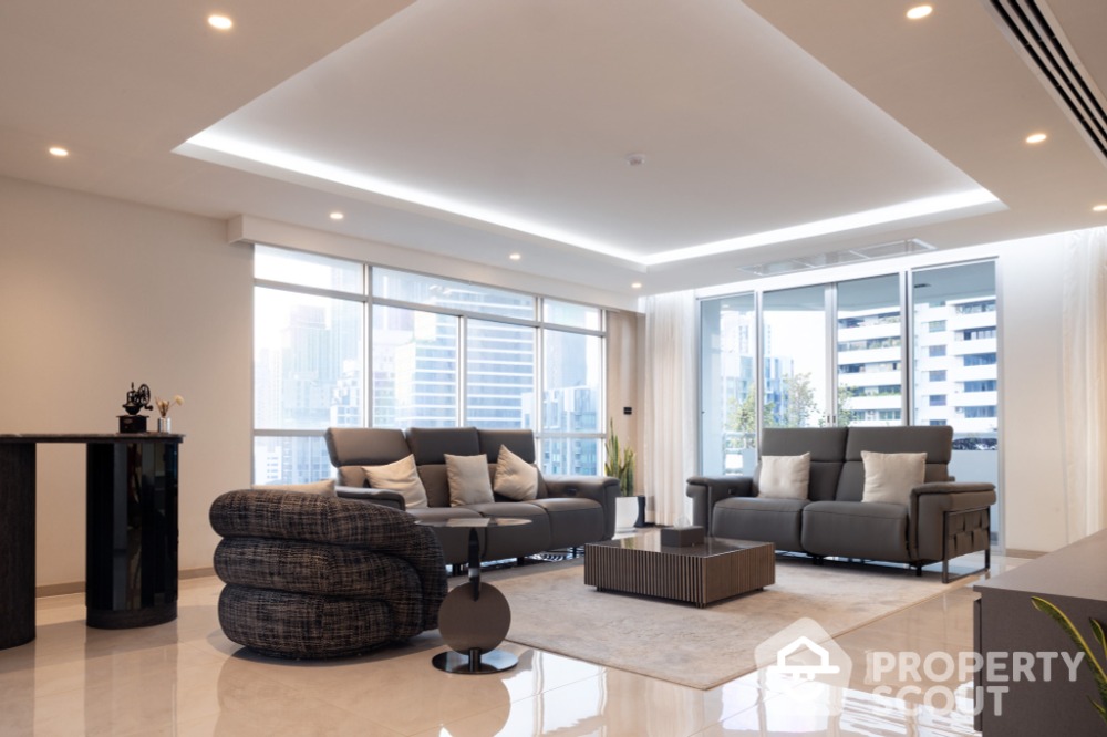 ขายคอนโดสุขุมวิท อโศก ทองหล่อ : For Sale La Cascade Condominium in Ekkamai Soi 10