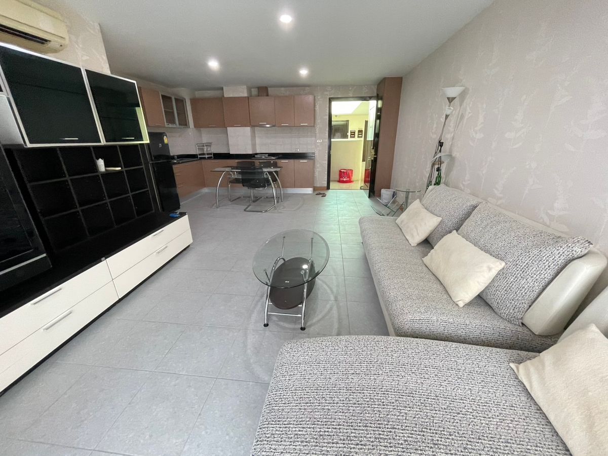 ให้เช่าคอนโดพัฒนาการ ศรีนครินทร์ : ห้องสวย ห้องใหญ่ เช่า 2 ห้องนอน 2 ห้องน้ำ เลอ เซแลส พระราม9-ศรีนิครินทร์ Le Celeste Rama 9-Srinakarin เช่า 25,000 บาท