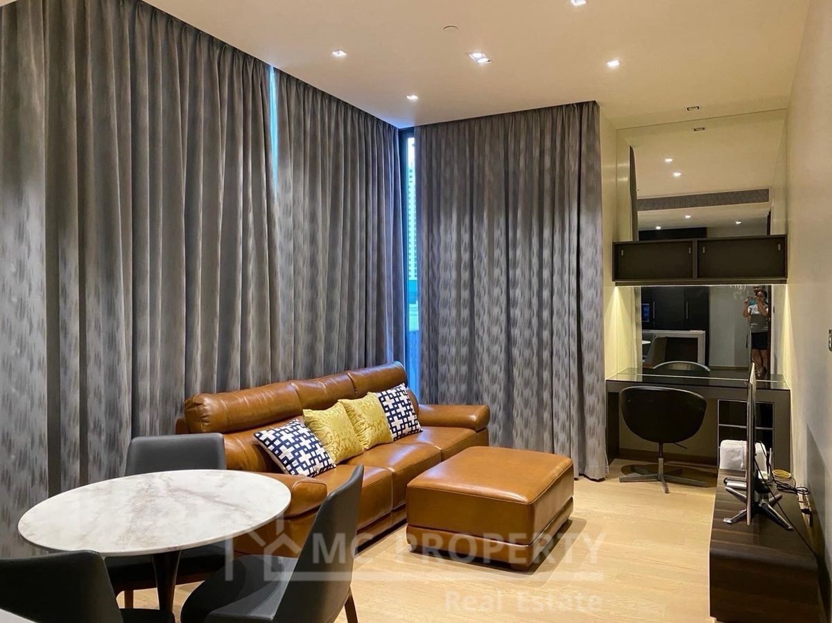 ให้เช่าคอนโดวิทยุ ชิดลม หลังสวน : 28 Chidlom 2 ห้องนอน 75sqm ชั้นสูงให้เช่าเพียง 80,000 โปรดติดต่อ 0816878954